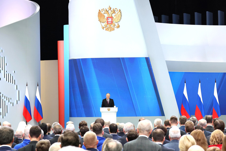 Путин назвал «бредом» сообщения о планах России напасть на Европу