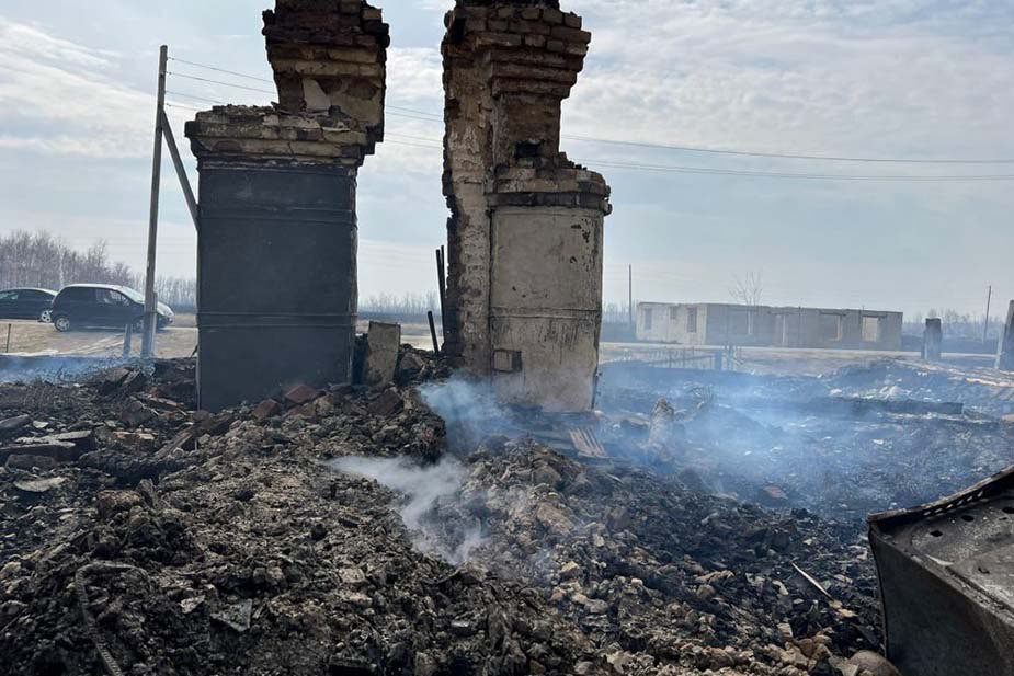 Лесные пожары распространились на пять районов Тюменской области