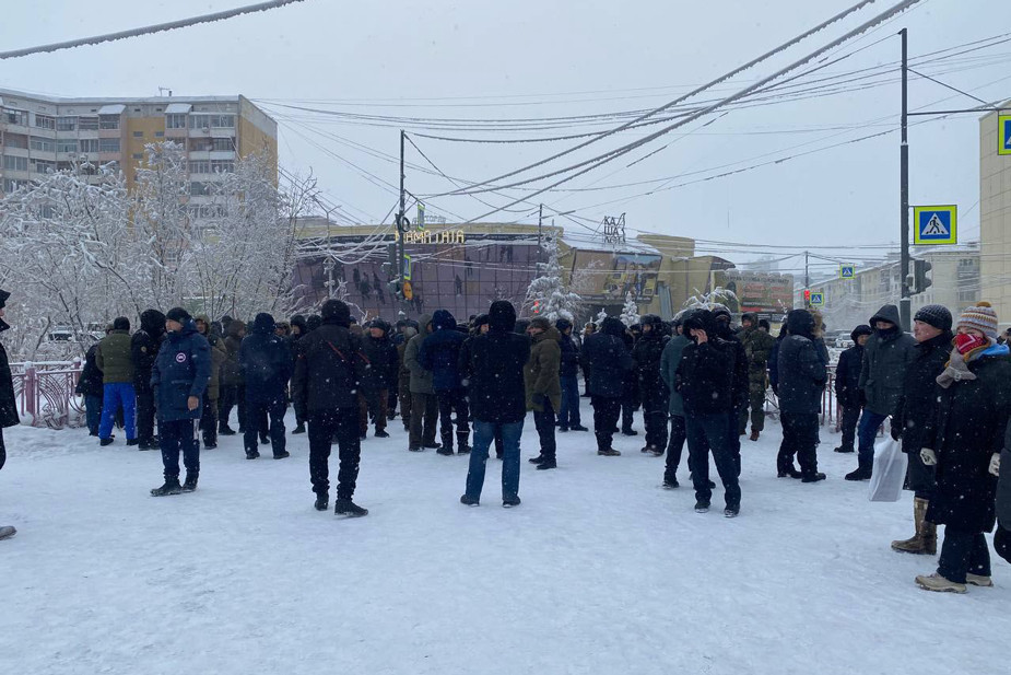 Dozens of Yakutia residents take to streets following a local’s murder